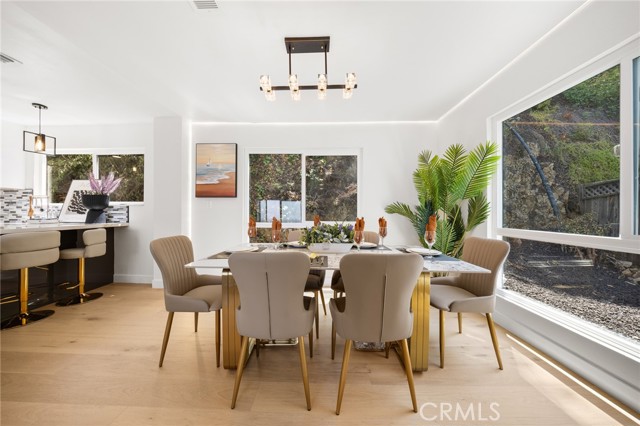 12284 Circula Panorama, Santa Ana CA: https://media.crmls.org/medias/6f71a47b-8141-4788-a7b4-164134cf2d93.jpg
