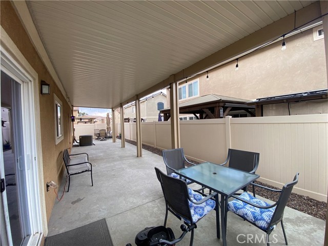 10299 Kite Court, Moreno Valley CA: https://media.crmls.org/medias/6f728d17-2f92-41ca-bce5-fa28896e0517.jpg