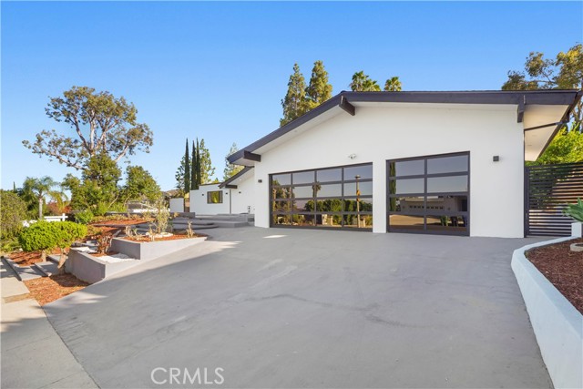 4230 Alonzo Avenue, Encino CA: https://media.crmls.org/medias/6f735ff2-a283-480f-bd80-93b5bcf32d38.jpg