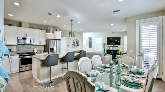 Detail Gallery Image 13 of 45 For 4693 Holly Ave, Long Beach,  CA 90805 - 3 Beds | 2/1 Baths