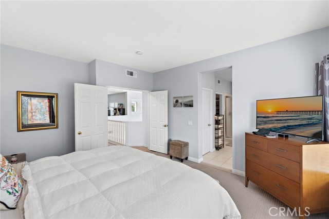 26 Hawksmoor, Aliso Viejo CA: https://media.crmls.org/medias/6f747efb-defb-4f5a-aed6-ba152fccd039.jpg