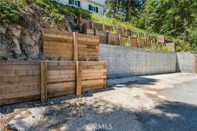 28901 Palisades, Lake Arrowhead, CA 92352