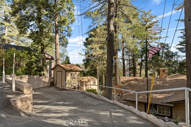 Detail Gallery Image 6 of 31 For 24620 Bernard Dr, Crestline,  CA 92325 - 2 Beds | 2 Baths