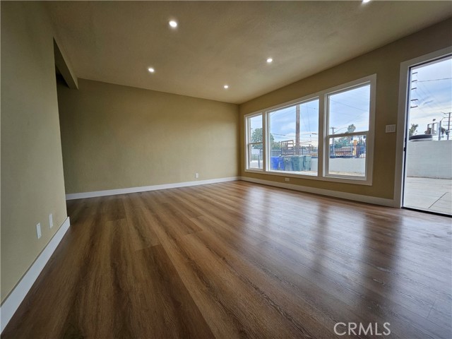 Detail Gallery Image 9 of 41 For 940 N Sierra Way, San Bernardino,  CA 92410 - – Beds | – Baths