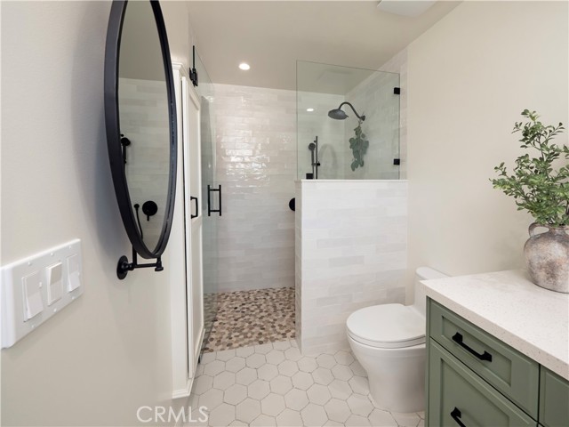 Image 27 of 75 For 2372 Shadow Hill Drive