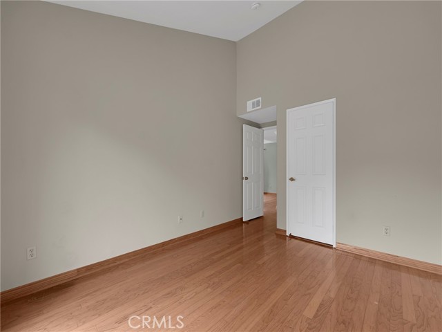 Detail Gallery Image 16 of 39 For 6004 Rothko Ln, Simi Valley,  CA 93063 - 2 Beds | 2 Baths
