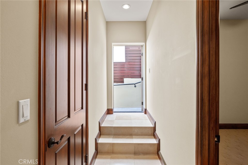 4308 The Strand