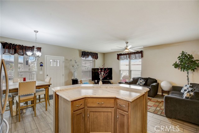 Detail Gallery Image 14 of 41 For 1540 E Trenton Ave #57,  Orange,  CA 92867 - 2 Beds | 2 Baths