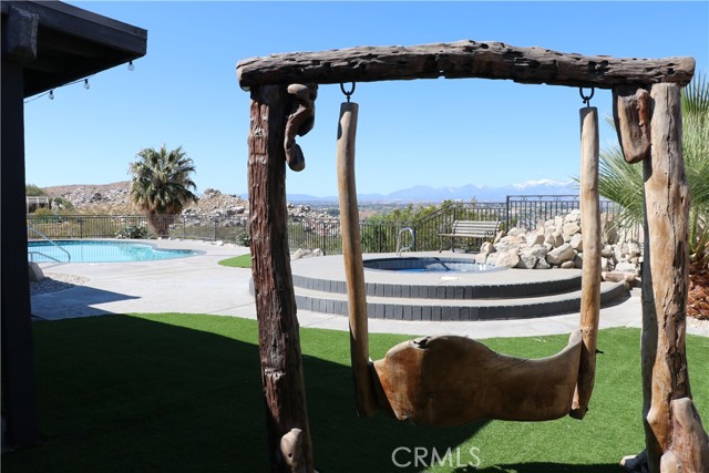 Detail Gallery Image 70 of 75 For 16324 Crown Valley, Apple Valley,  CA 92307 - 4 Beds | 3 Baths