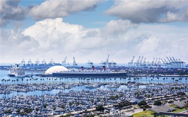 388 E Ocean Boulevard, Long Beach CA: https://media.crmls.org/medias/6f7a8f88-c4e2-4a79-a01f-0622b3d87c22.jpg