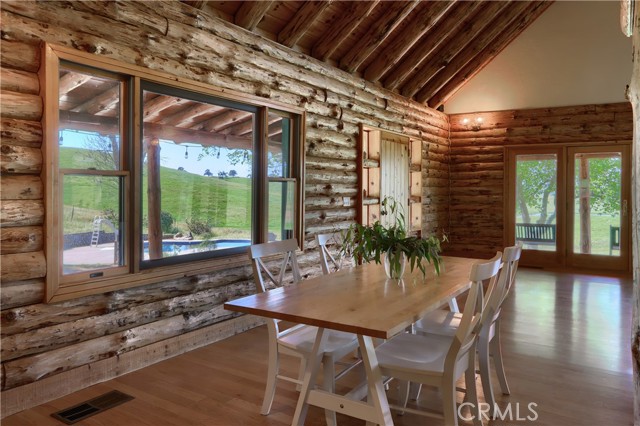 Detail Gallery Image 16 of 70 For 1991 Ca-140, Catheys Valley,  CA 95306 - 3 Beds | 3 Baths