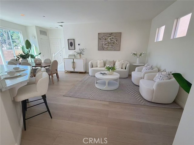 Detail Gallery Image 8 of 60 For 7038 Village, Corona,  CA 92880 - 3 Beds | 2/1 Baths