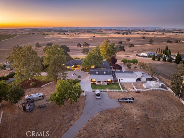 3520 Creston Road, Paso Robles CA: https://media.crmls.org/medias/6f7c32c3-4427-46c1-889e-5eeccdf9e877.jpg