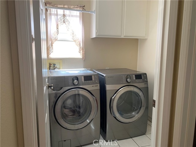 Detail Gallery Image 6 of 15 For 2373 Parkview Ln, Chino Hills,  CA 91709 - 4 Beds | 2/1 Baths