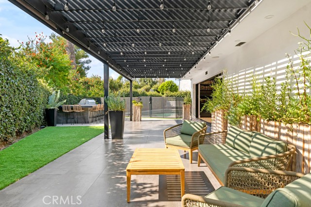 Detail Gallery Image 52 of 64 For 13130 Albers St, Sherman Oaks,  CA 91401 - 6 Beds | 4 Baths