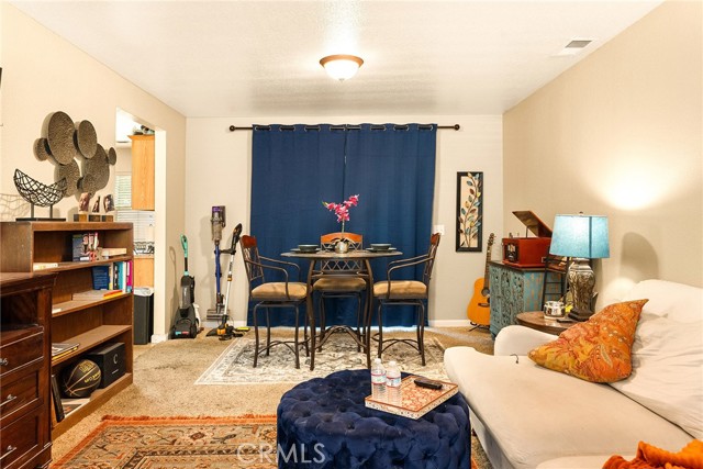 Detail Gallery Image 5 of 27 For 2099 Hartford Dr #23,  Chico,  CA 95928 - 3 Beds | 2 Baths