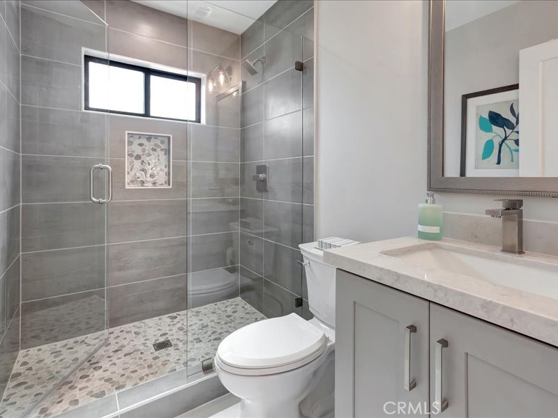 MLS #OC25223093 image #26