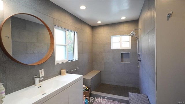 1537 Wildwood Drive, Eagle Rock CA: https://media.crmls.org/medias/6f7e5865-ff5c-499b-ae66-f6b5450a8155.jpg