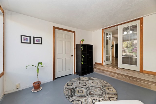 Detail Gallery Image 13 of 29 For 8556 Colorado Ave, Riverside,  CA 92504 - 3 Beds | 2 Baths