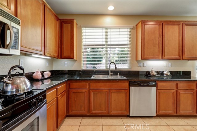 Detail Gallery Image 24 of 53 For 29623 Tierra Shores Ln, Menifee,  CA 92584 - 4 Beds | 2/1 Baths