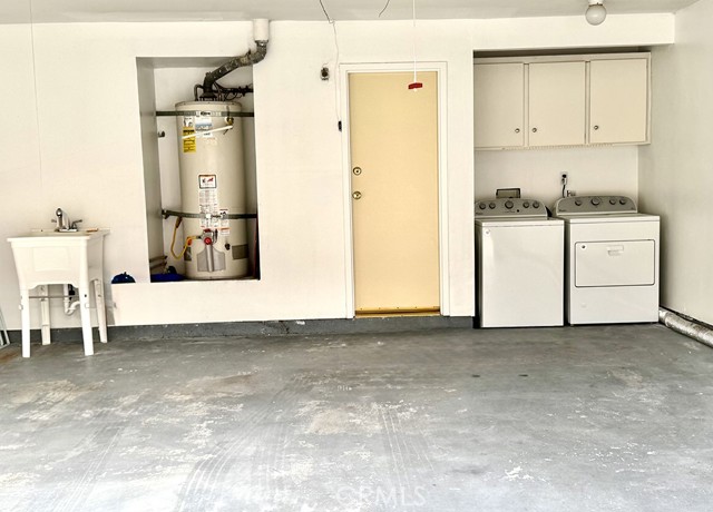 Detail Gallery Image 21 of 31 For 17241 Roscoe #16,  Northridge,  CA 91325 - 3 Beds | 3 Baths