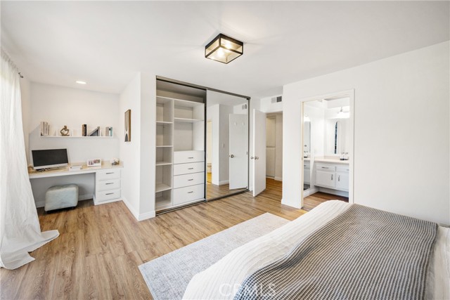 Detail Gallery Image 11 of 18 For 432 S Oak Knoll Ave #4,  Pasadena,  CA 91101 - 2 Beds | 2/1 Baths