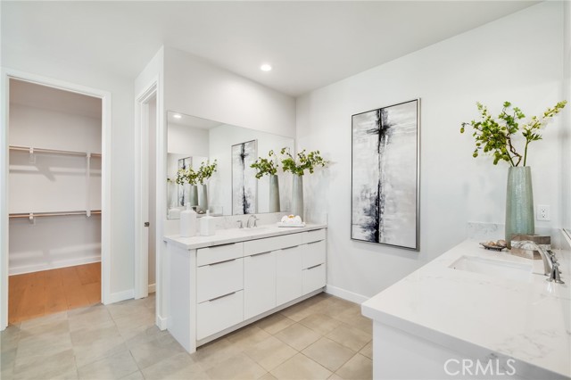 Detail Gallery Image 18 of 58 For 301 Brackens, Lake Forest,  CA 92630 - 4 Beds | 4 Baths