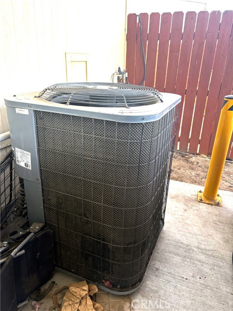 Detail Gallery Image 12 of 15 For 2505 Foothill #113,  San Bernardino,  CA 92410 - 3 Beds | 2 Baths