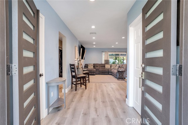 Detail Gallery Image 14 of 38 For 20807 Vose St, Winnetka,  CA 91306 - 3 Beds | 2/1 Baths