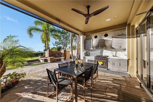 Detail Gallery Image 43 of 55 For 9 Vista Alberi, Newport Coast,  CA 92657 - 6 Beds | 6/1 Baths