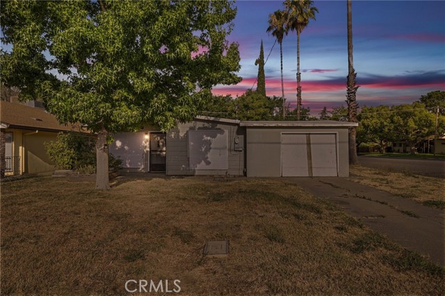 609 S Lassen Street, Willows CA: https://media.crmls.org/medias/6f82cbc1-a1fe-41cf-bd7c-66b8bb21ce7a.jpg