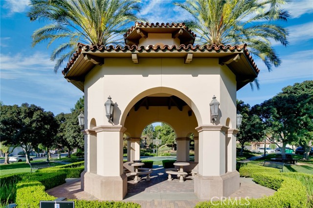 Detail Gallery Image 9 of 10 For 36 Westlake, Irvine,  CA 92602 - 4 Beds | 4 Baths