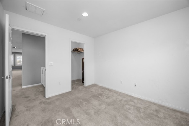 16059 Nature Trail, Chino CA: https://media.crmls.org/medias/6f846e73-bdfe-4916-b1d6-d19d6866e5e4.jpg