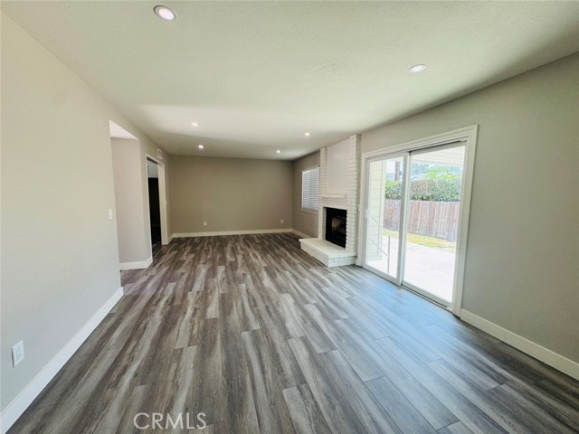 8667 Colorado Avenue, Riverside CA: https://media.crmls.org/medias/6f84b09e-f46b-41d1-9eaa-ae9e15d7d37b.jpg