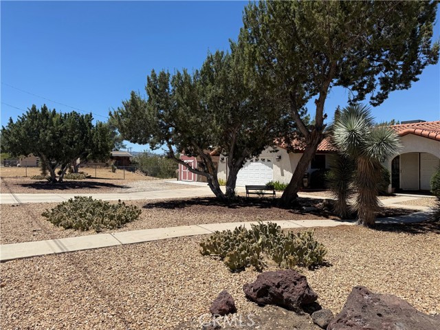 7390 Chase Avenue, Hesperia CA: https://media.crmls.org/medias/6f85341a-c54e-4df9-904a-6bd398e0aff3.jpg