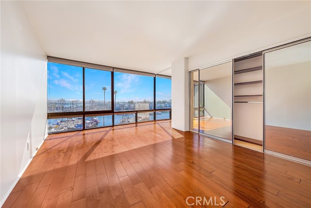 Detail Gallery Image 5 of 16 For 4335 Marina City #242,  Marina Del Rey,  CA 90292 - 2 Beds | 2 Baths