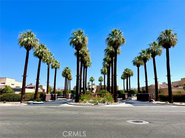 Detail Gallery Image 44 of 44 For 445 Village Square, Palm Springs,  CA 92262 - 3 Beds | 3 Baths