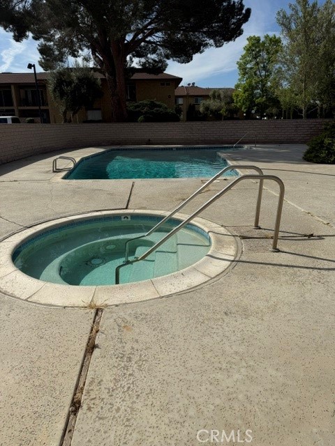 Detail Gallery Image 33 of 33 For 42935 15th #11,  Lancaster,  CA 93534 - 2 Beds | 2 Baths