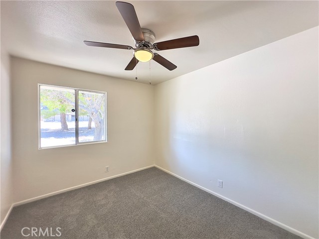 15967 Culver Road, Victorville CA: https://media.crmls.org/medias/6f87a0bf-caad-41ff-b8f1-7f0122744ae1.jpg