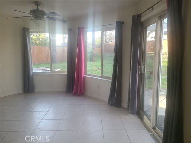 Detail Gallery Image 5 of 16 For 24338 Katrina, Moreno Valley,  CA 92551 - 3 Beds | 2/1 Baths