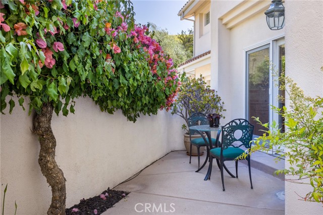 993 Las Palmas Way, San Luis Obispo CA: https://media.crmls.org/medias/6f889cc9-4cb9-4574-93b2-81ebf7ef8b4a.jpg