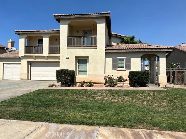 Detail Gallery Image 1 of 24 For 12324 Sierra Rd, Victorville,  CA 92392 - 4 Beds | 4 Baths