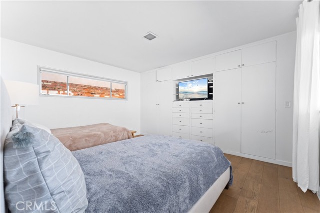 Detail Gallery Image 14 of 36 For 11 Harbor Is, Newport Beach,  CA 92660 - 3 Beds | 2 Baths