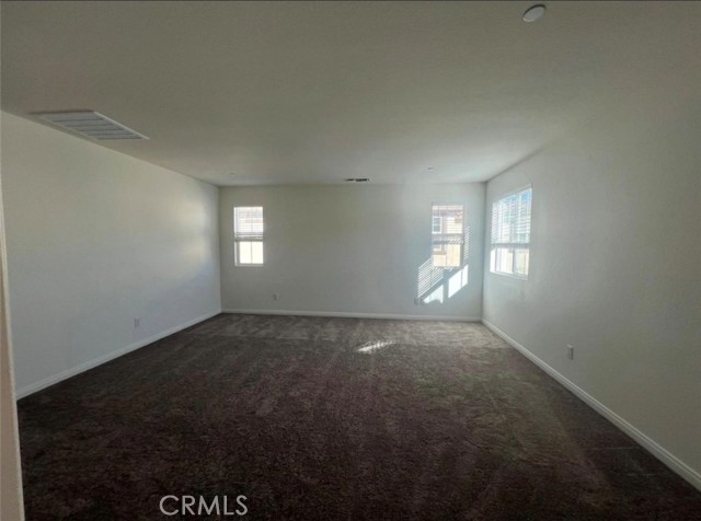 3990 E Catalina Street, Ontario CA: https://media.crmls.org/medias/6f8a13dd-2917-4eb0-b9b1-a0aeb25520d7.jpg