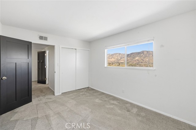 468 East View photo 32