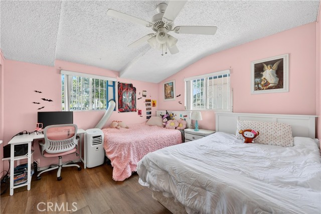 15937 Manzanita, Fontana CA: https://media.crmls.org/medias/6f8af6c2-02aa-4a4c-81ae-051362d0aca6.jpg