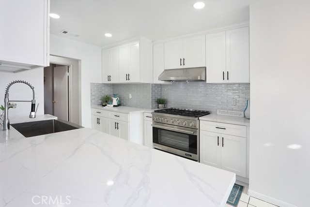 Detail Gallery Image 8 of 32 For 13392 Lucille, Garden Grove,  CA 92844 - 3 Beds | 1 Baths