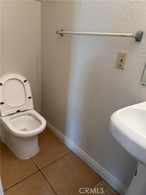 Detail Gallery Image 41 of 47 For 16770 San Bernardino Ave 19d,  Fontana,  CA 92335 - 2 Beds | 1/1 Baths