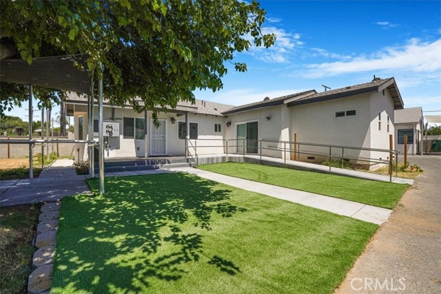 7820 Fulton Avenue, North Hollywood CA: https://media.crmls.org/medias/6f8ba145-149c-4fdd-920c-cfbe0a5a76ab.jpg