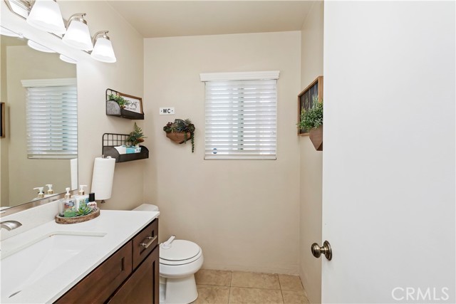 Detail Gallery Image 15 of 39 For 965 Cirrus Way, San Jacinto,  CA 92582 - 4 Beds | 2/1 Baths